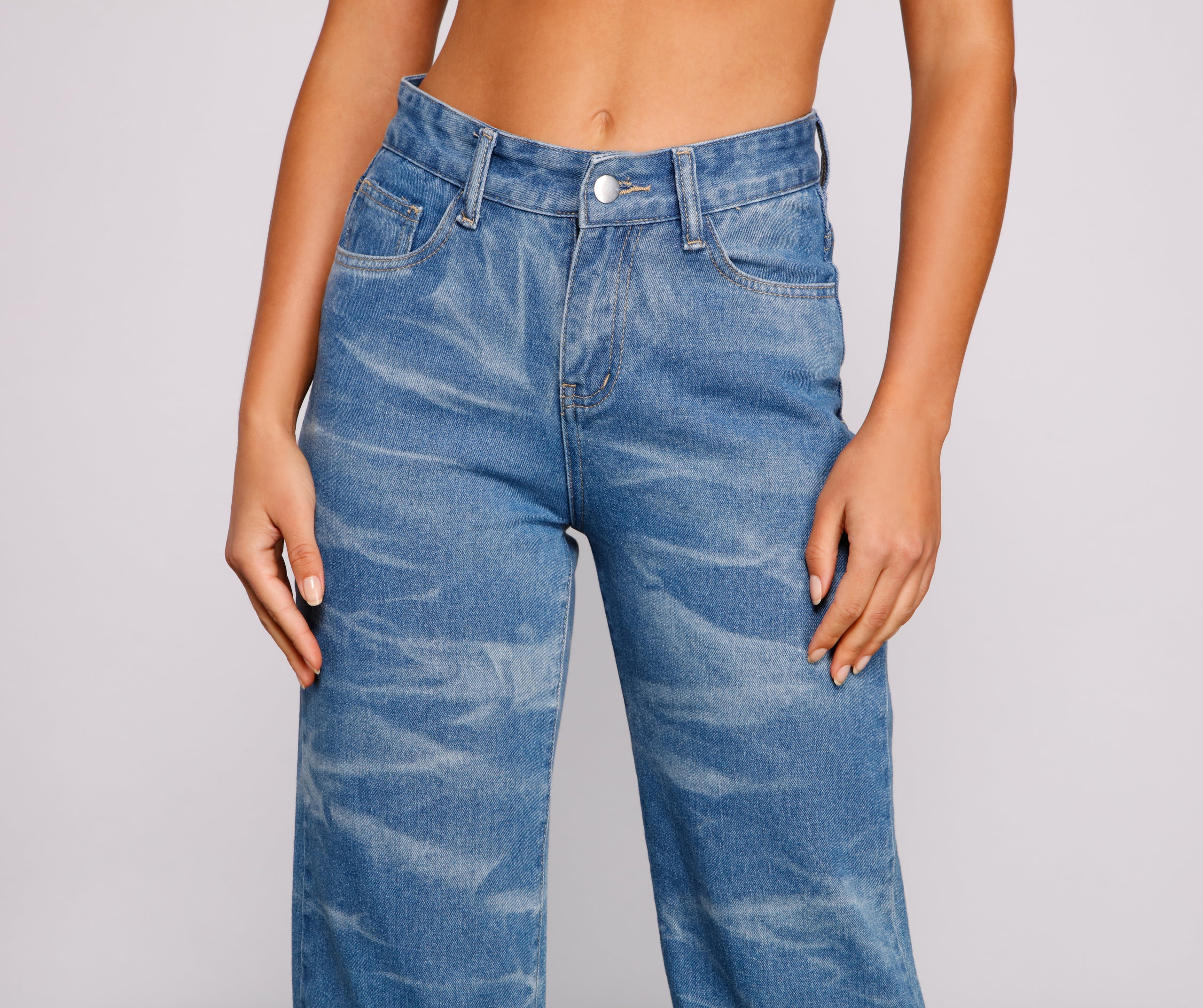 High-Rise Bleached Dye Straight Leg Jeans