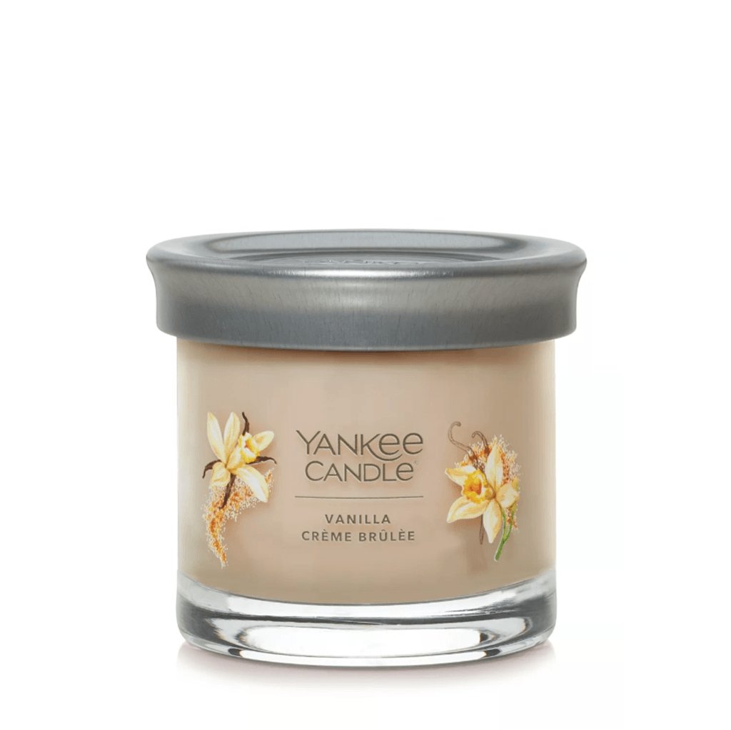 Yankee Candle  Signature Small Tumbler Candle in Vanilla Crème Brûlée