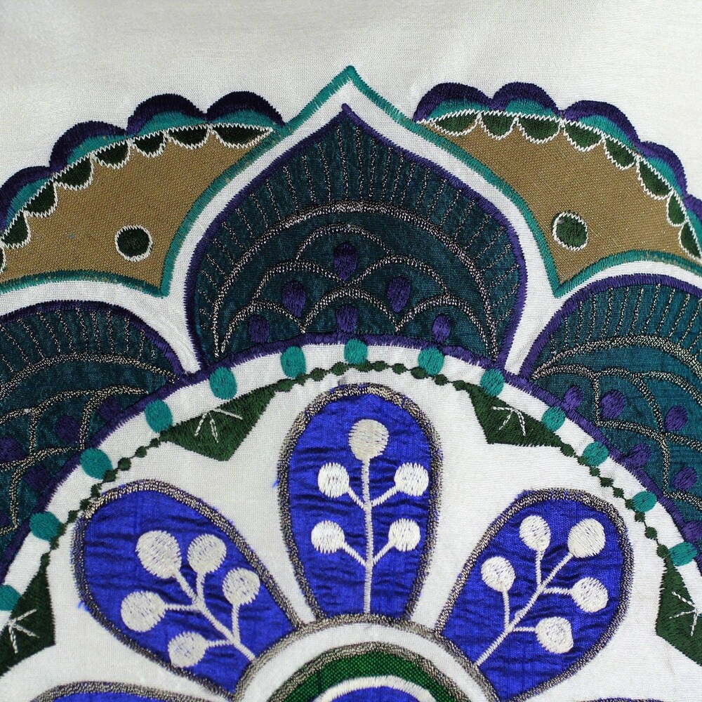 Handmade Teal Bouquet Polyester Applique Cushion Cover Pair (India)