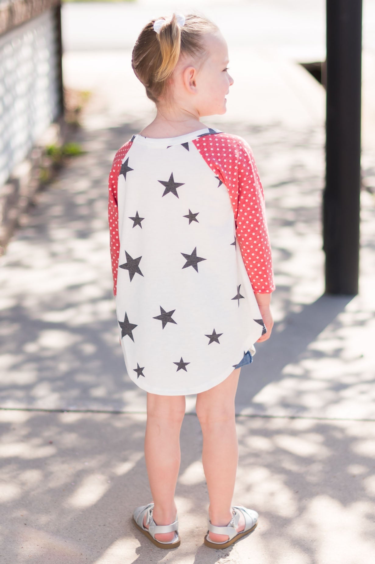 The Little Stars & Dots Modest Tee