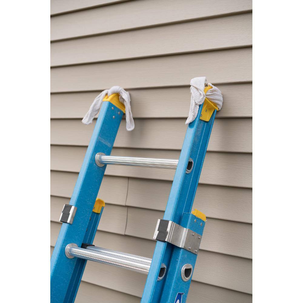 Werner 28 ft. Fiberglass D-Rung Extension Ladder with 250 lb. Load Capacity Type I Duty Rating D6028-2