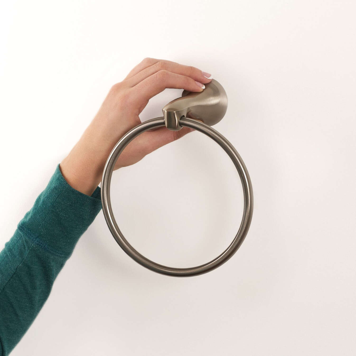 Moen Darcy Brushed Nickel Towel Ring Zinc