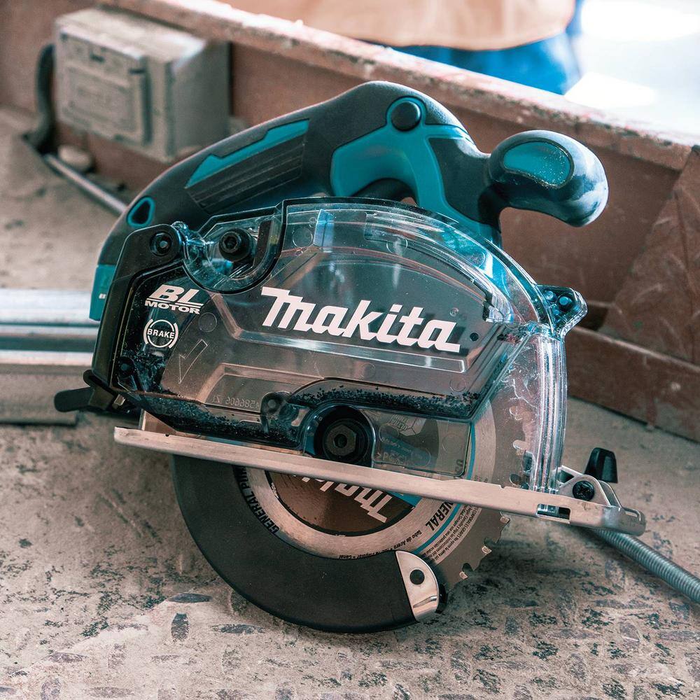 Makita 18V LXT Lithium-Ion Brushless Cordless 5-78 in. Metal Cutting Saw with Electric Brake and Chip Collector Tool-Only XSC04Z