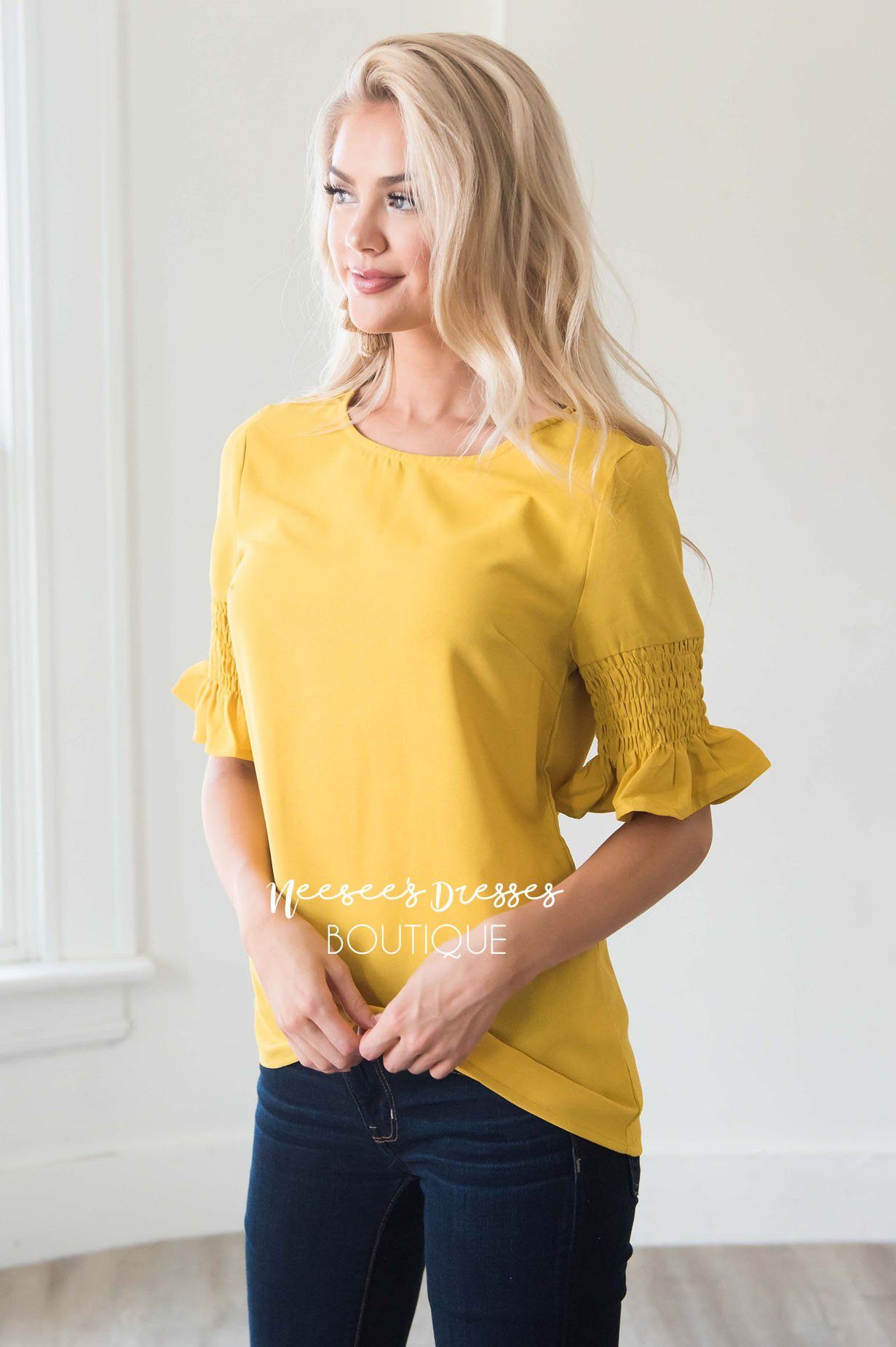 Something New Gathered Sleeve Top