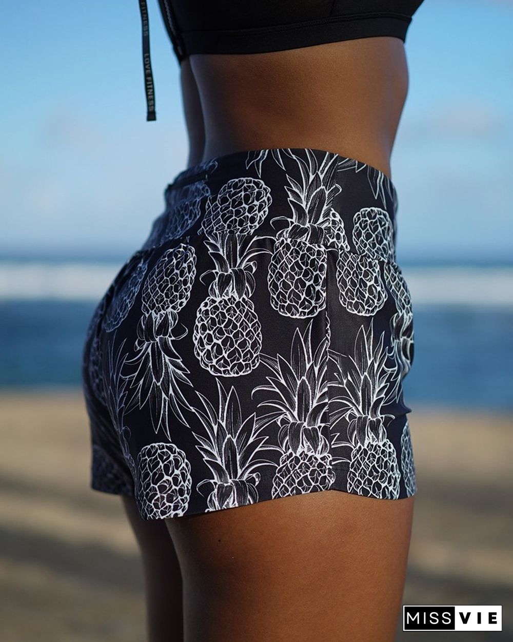 PINEAPPLE PRINT SKINNY HIGH WAIST ACTIVE SHORTS