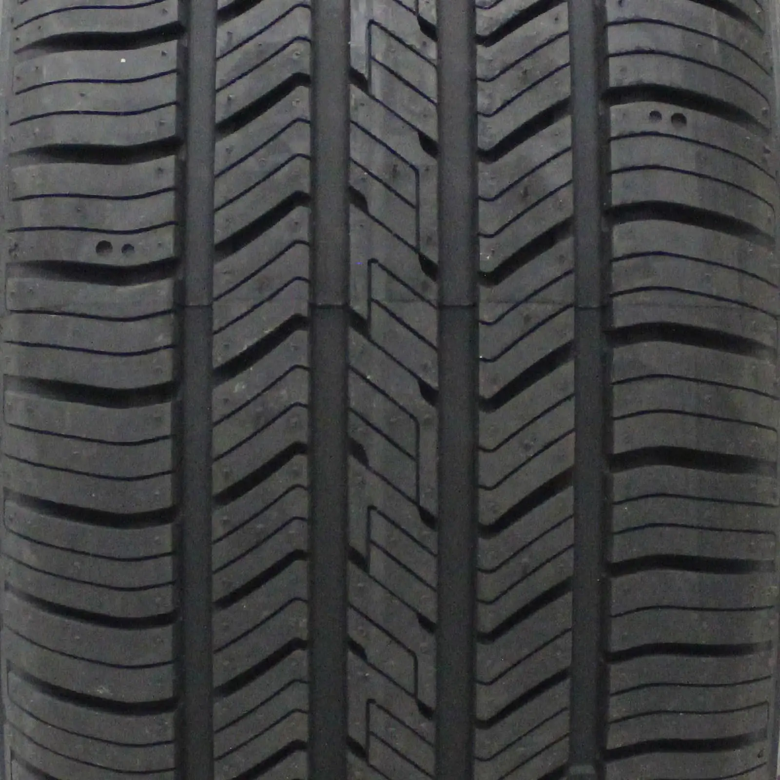 Hankook Kinergy ST 225/70-16 103 T Tire