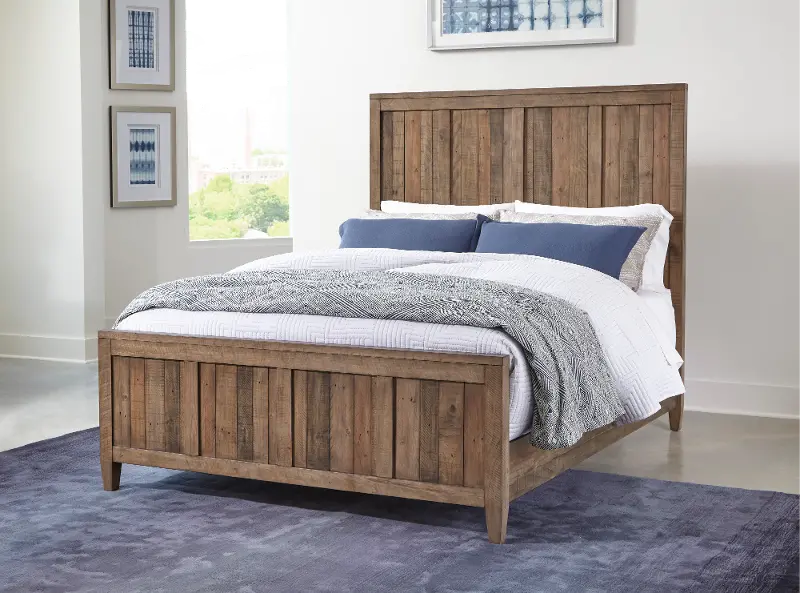 Hollow Hills Farmhouse Reclaimed Pine King Size Bed