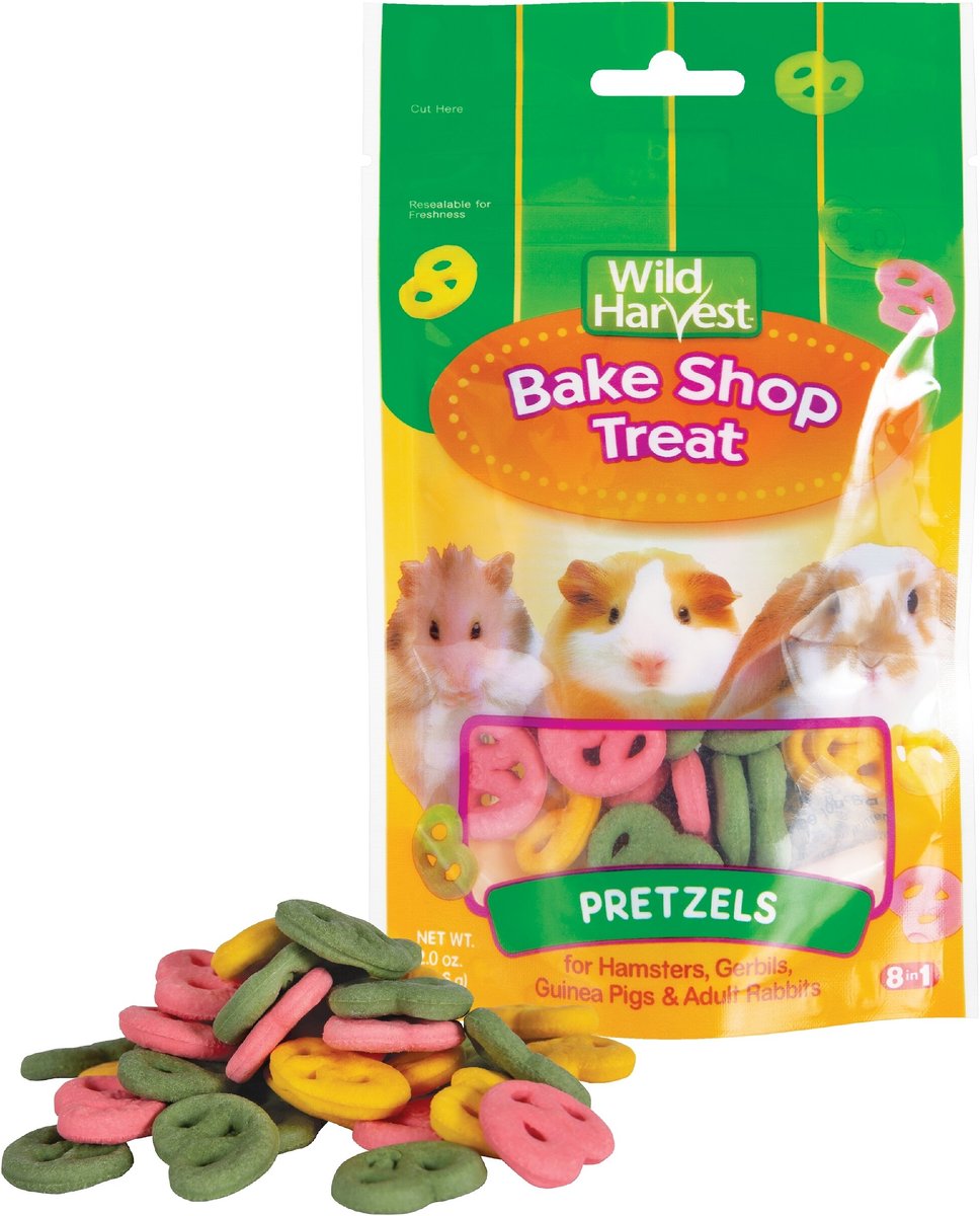 Wild Harvest Bake Shop Treat Pretzels Small Pet Treats， 2-oz bag