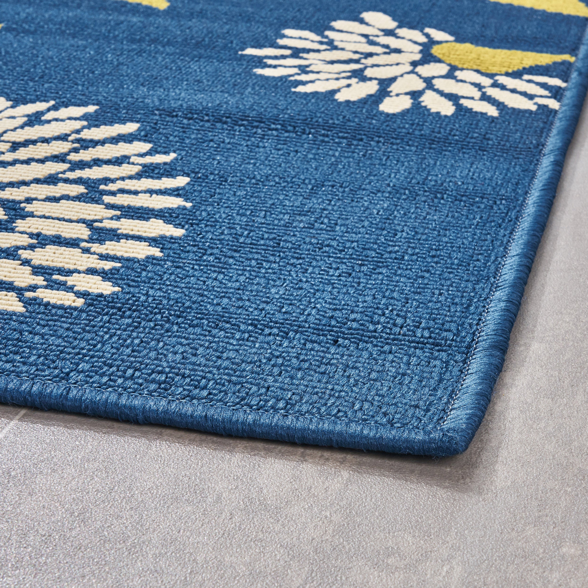 Dione Outdoor Floral Area Rug