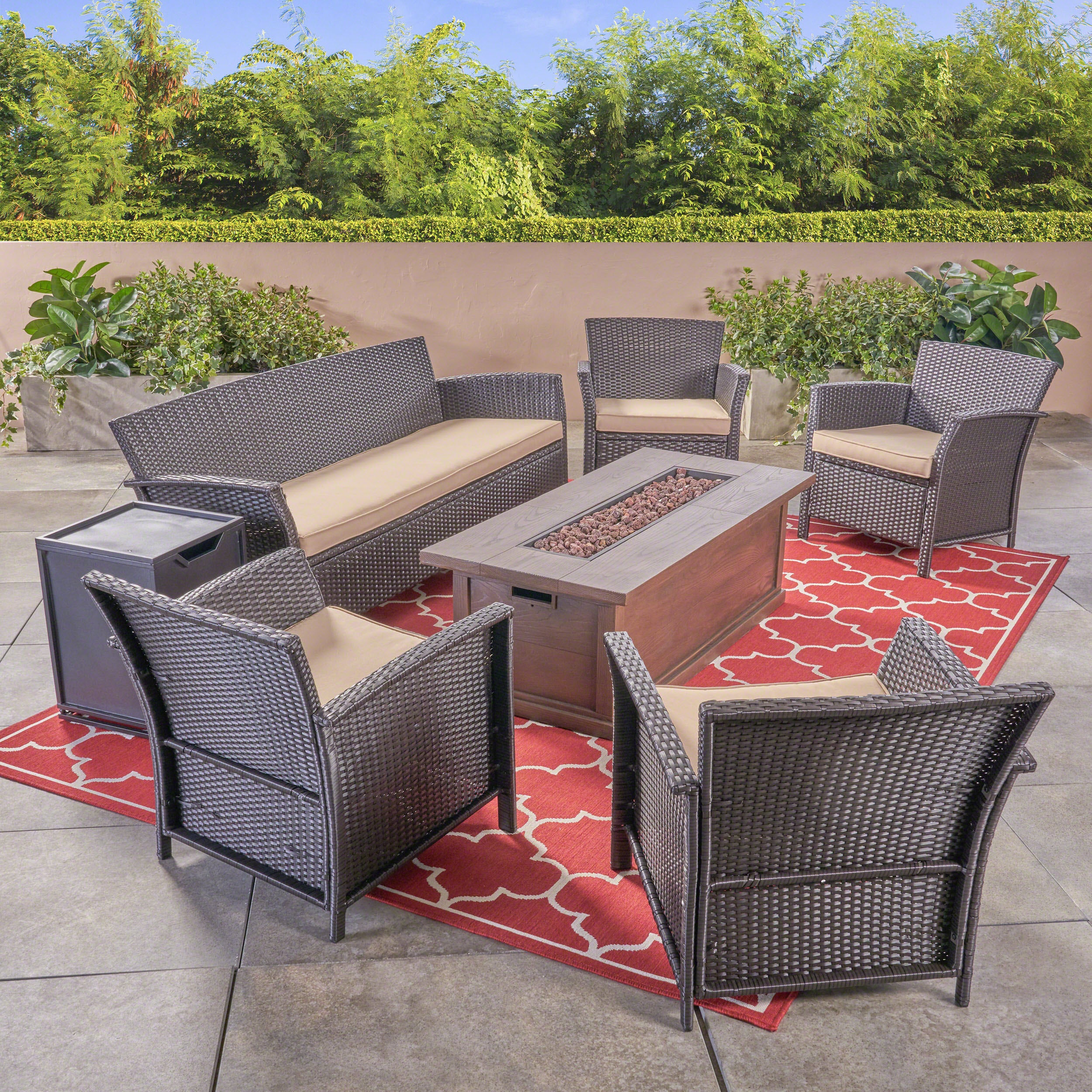 Mason Outdoor 4-Seater Wicker Chat Set with Fire Pit