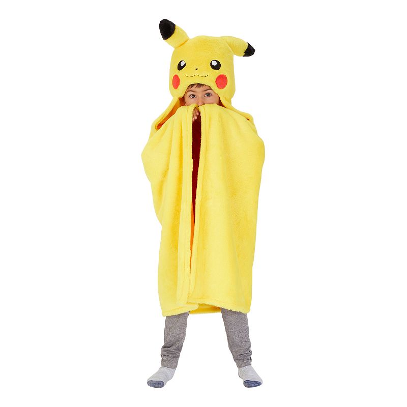 PokĲmon Pikachu Hooded Throw Blanket