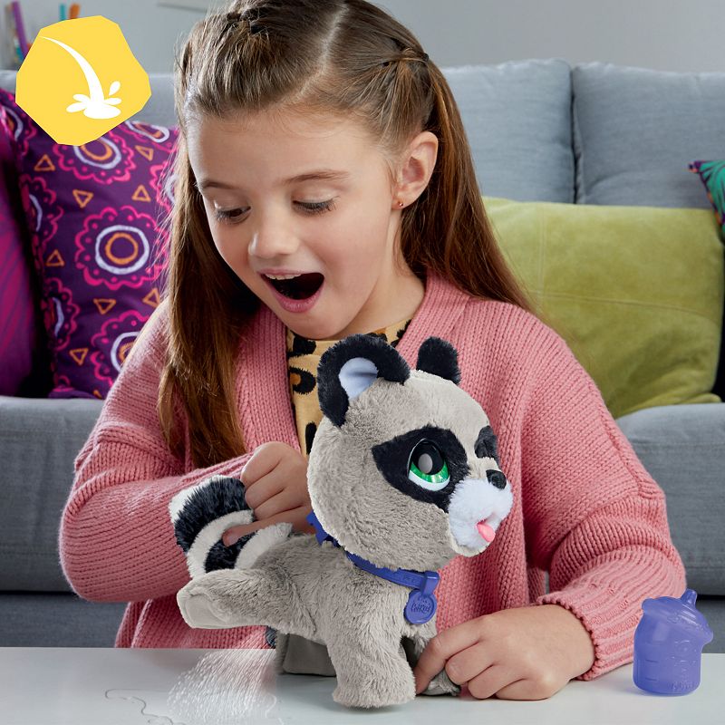 furReal Peealots Big Wags Raccoon by Hasbro