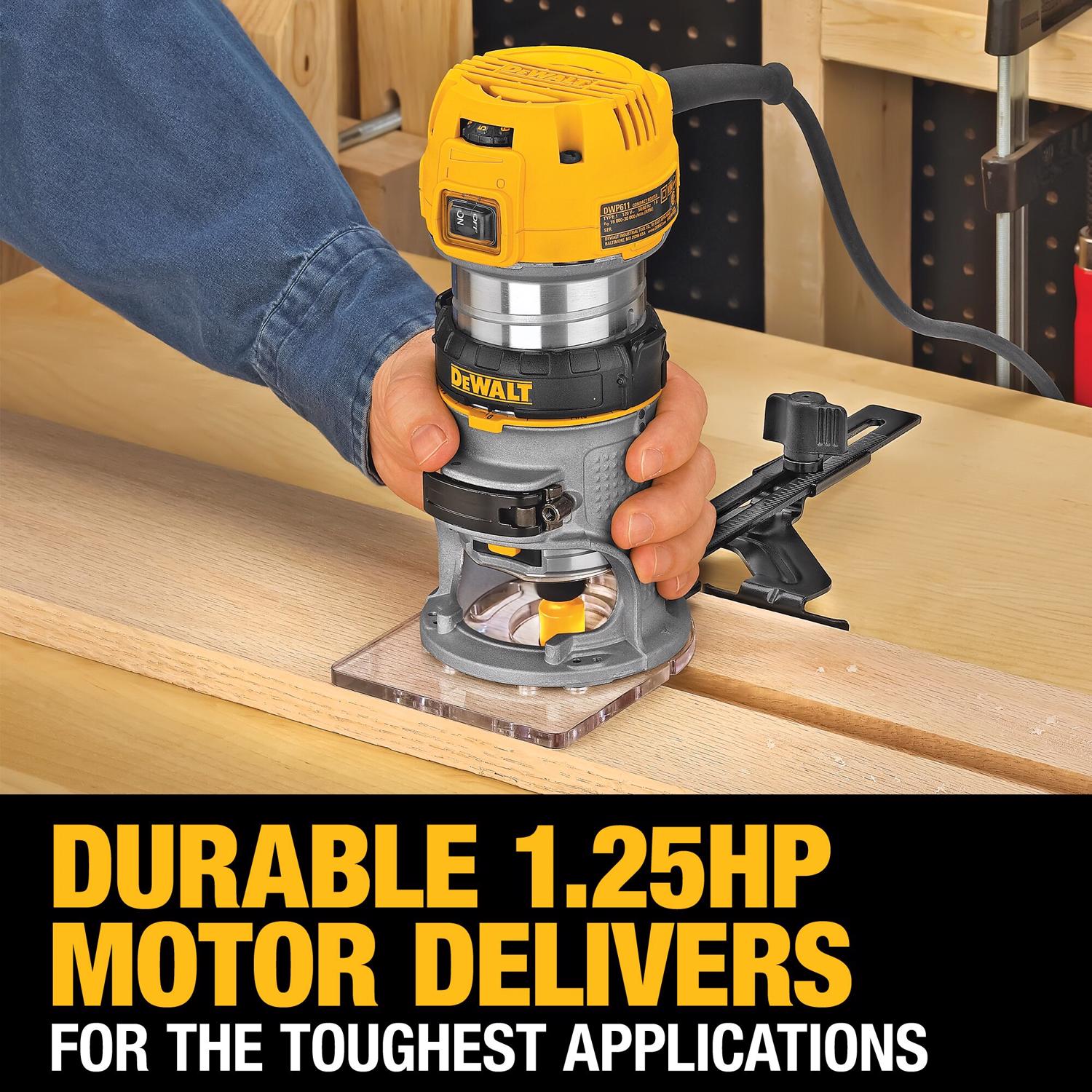 DW 7 amps 1.25 HP Corded Compact Router