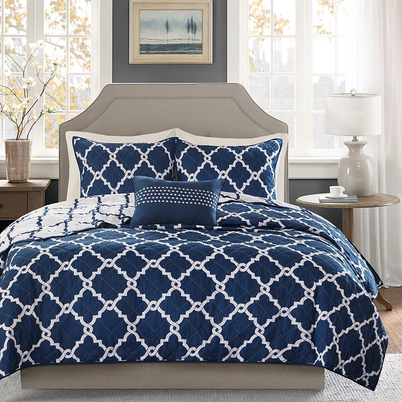 Madison Park Essentials Almaden 4-Piece Reversible Quilt Set with Shams and Throw Pillow