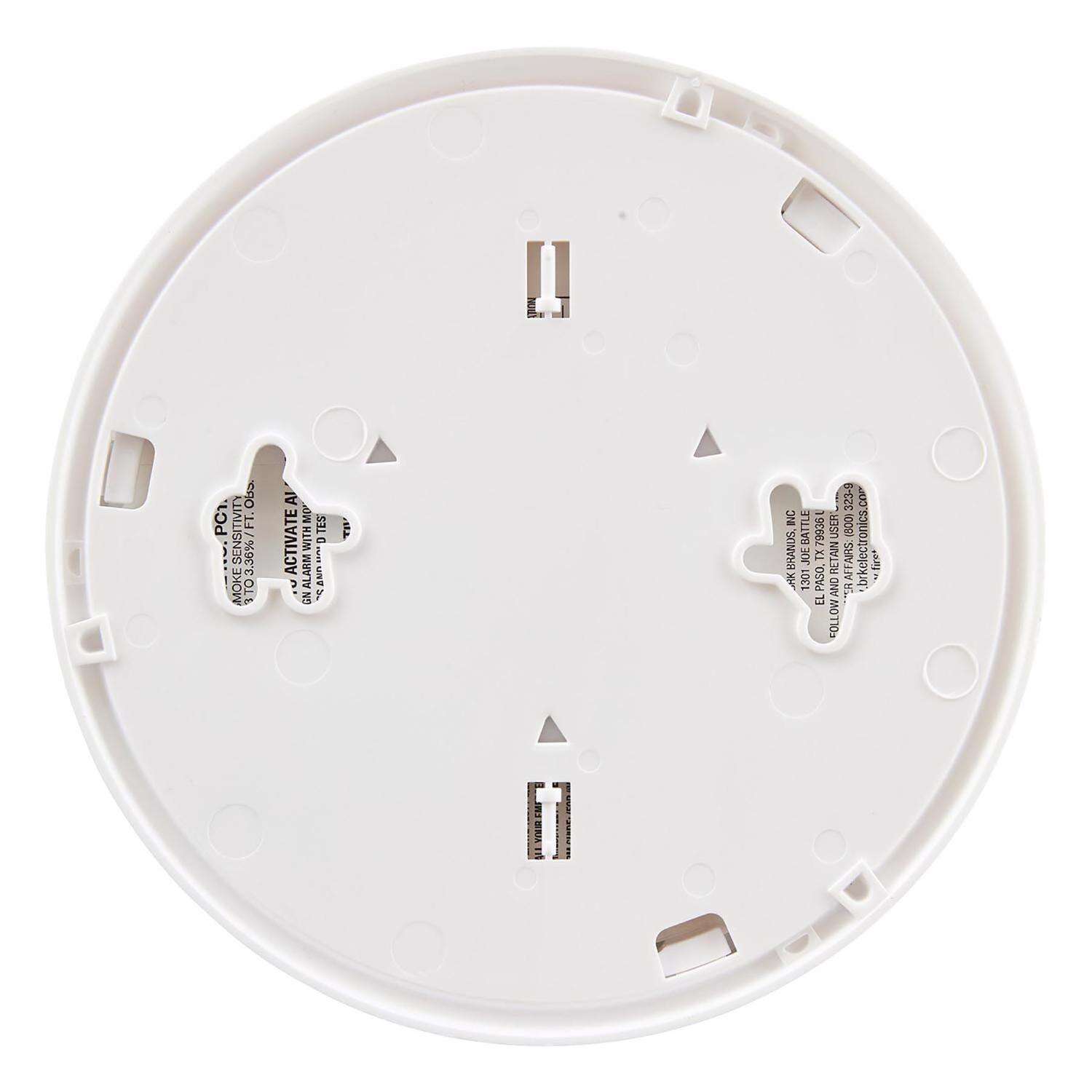 First Alert Battery-Powered Electrochemical/Photoelectric Smoke and Carbon Monoxide Detector