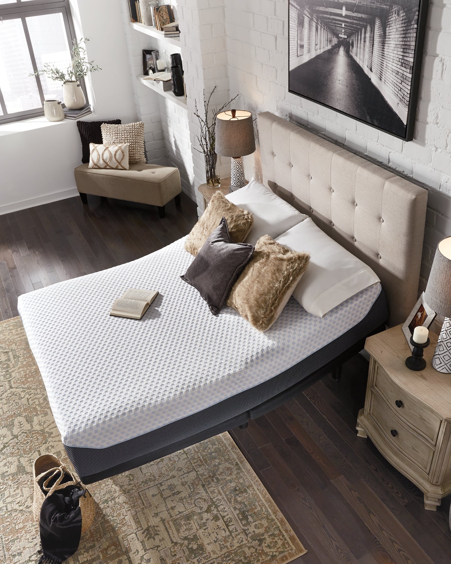 12 Inch Chime Elite King Adjustable Base with Mattress