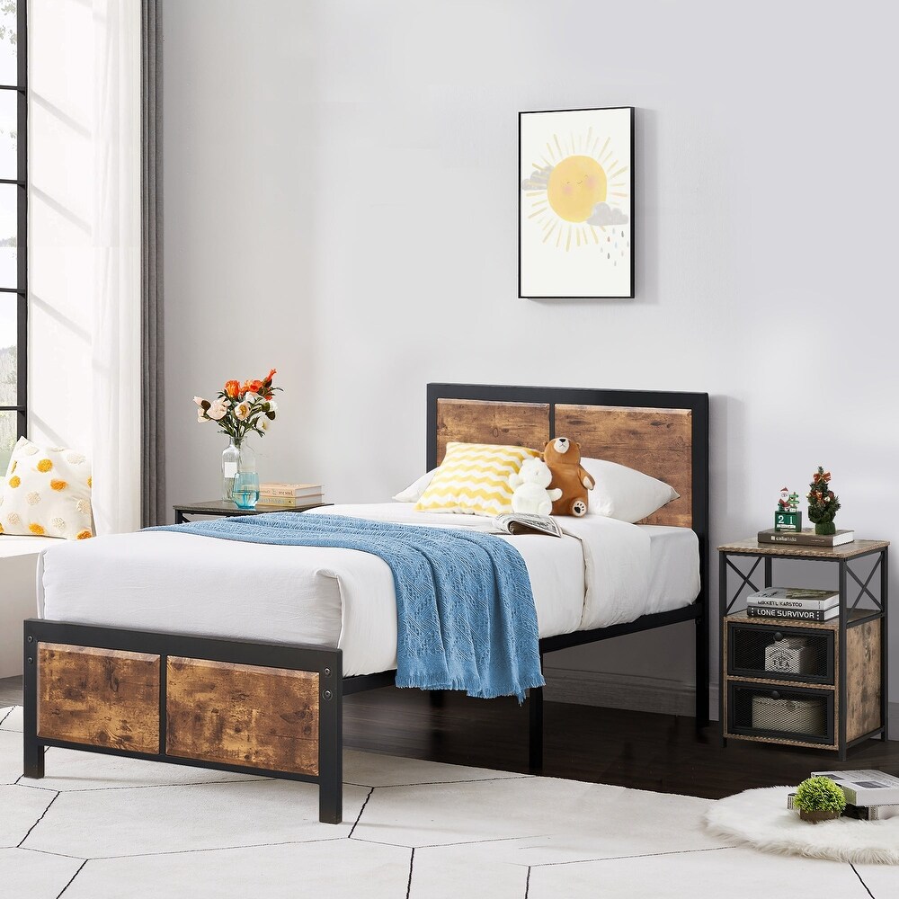 Taomika 3 pieces Bedroom Set Platform Bed and Nightstands Set of 2