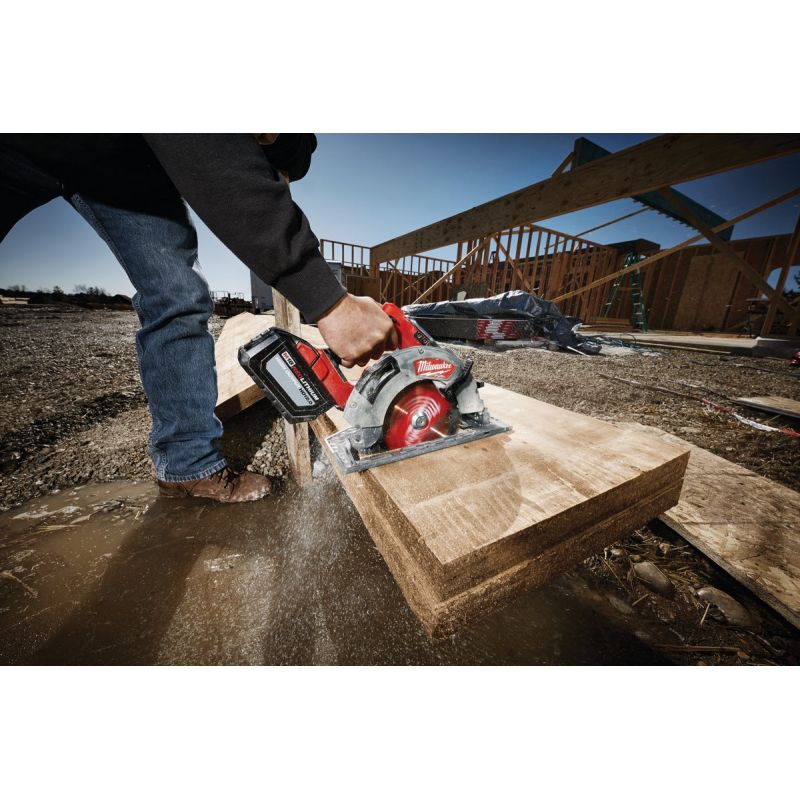 MW M18 FUEL Lithium-Ion Brushless Cordless Circular Saw Kit