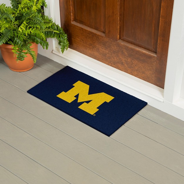 X 28 quot University Of Michigan Indoor And Outdoor Home Decor