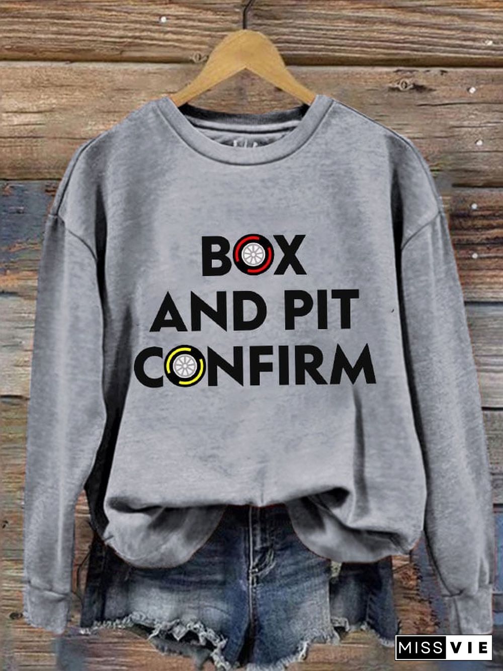 Women's box and pit confirm sweatshirt