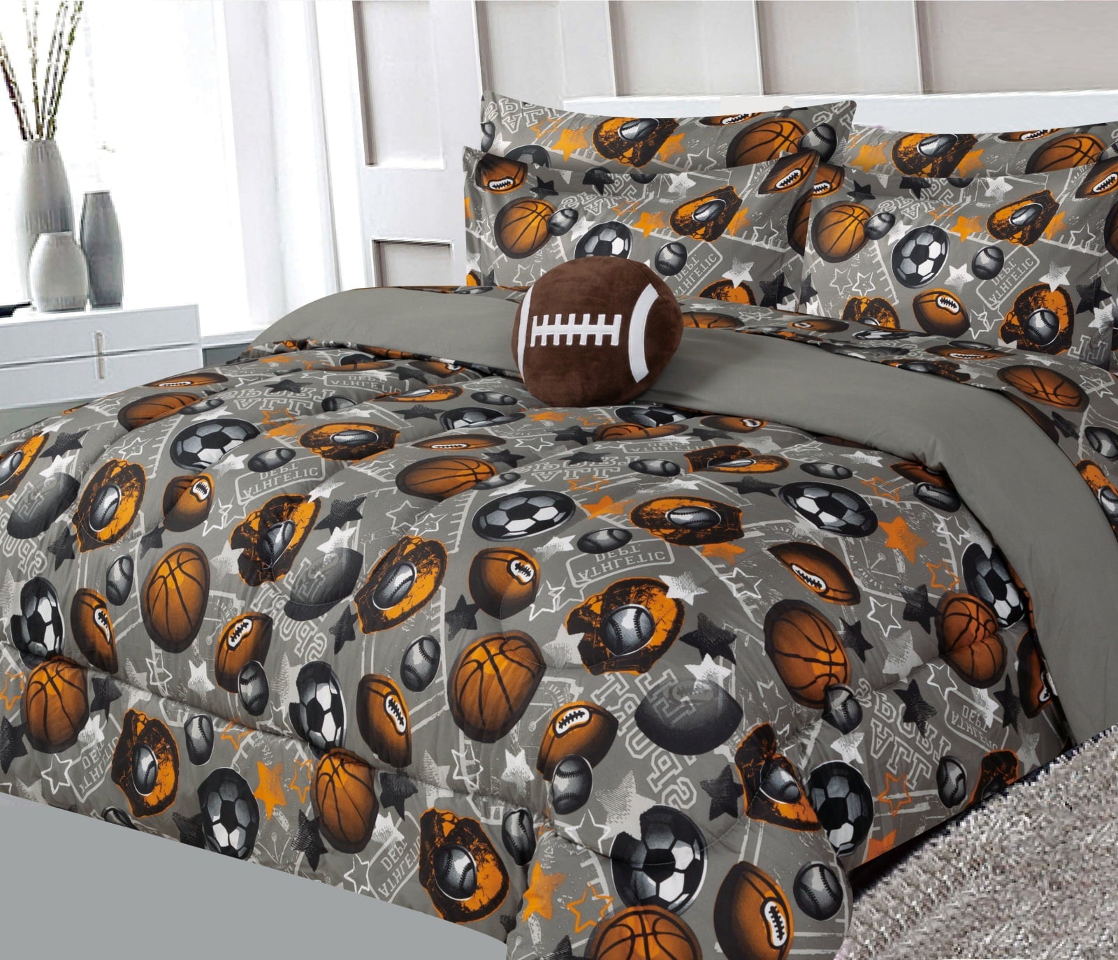 6-PC Twin Football complete bed in bag comforter bedding set with furry friend and matching sheet set for kids boys girls super soft easy wash kids bedding décor