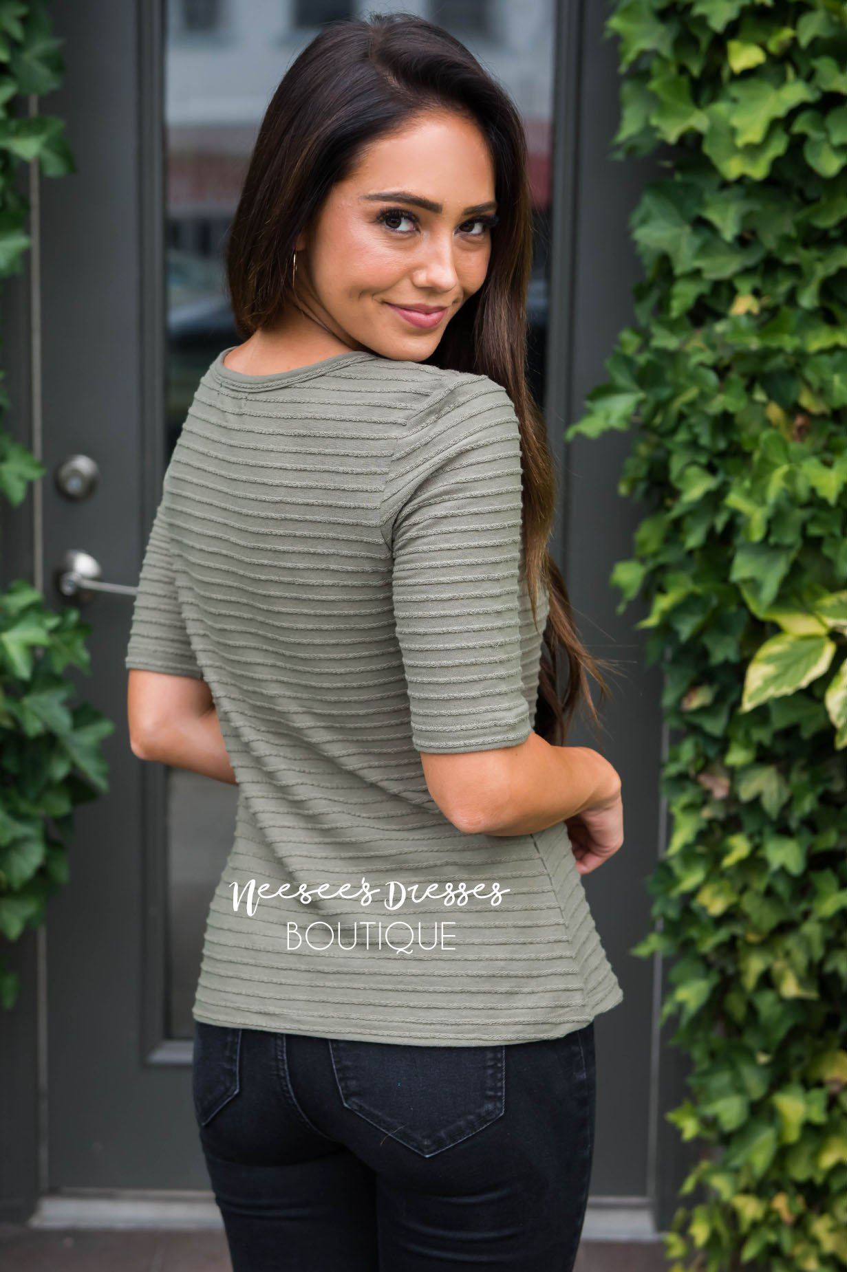 Scoop Neck Ribbed Top