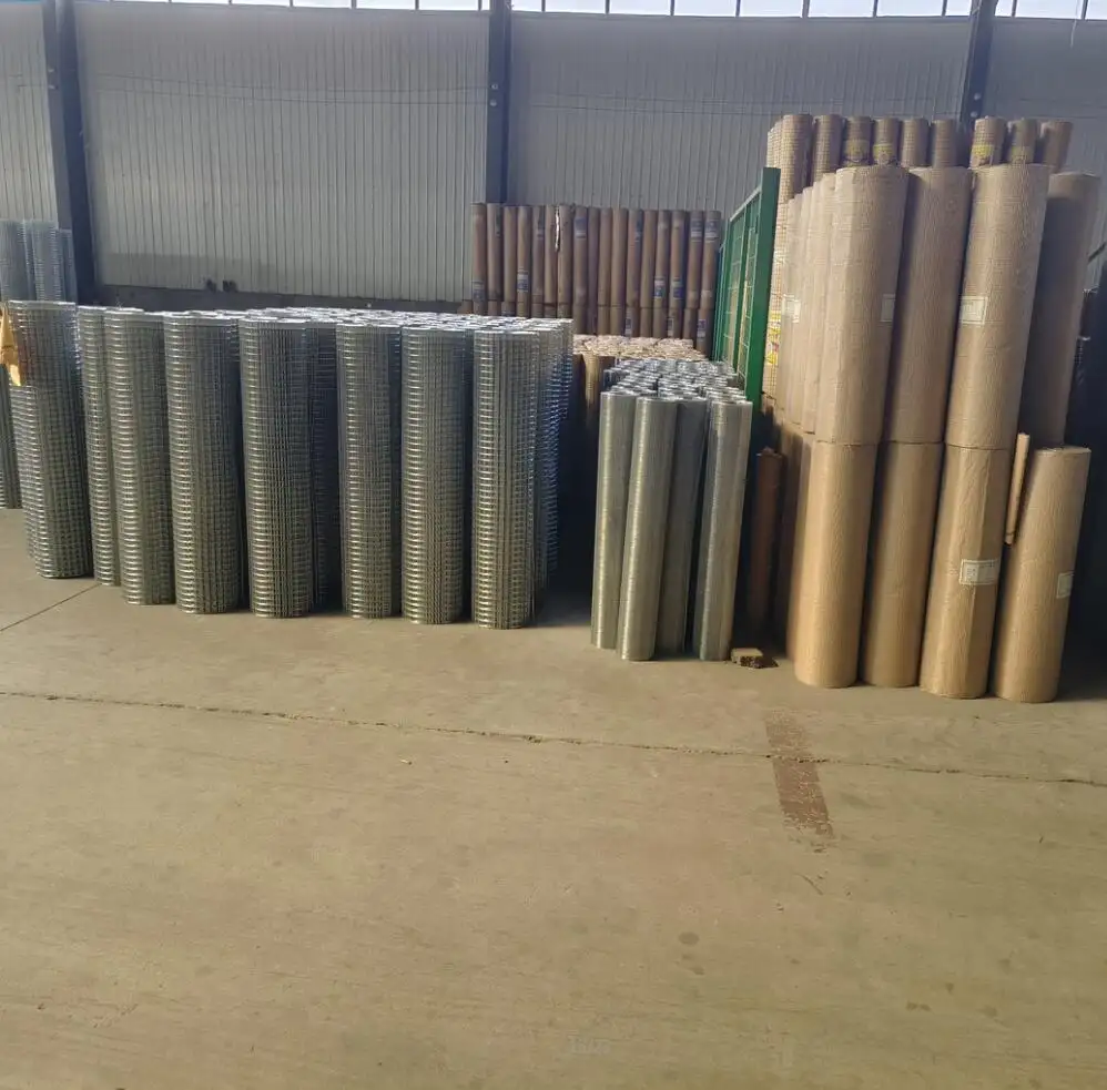 Diameter 5mm Welded Wire Mesh Iron Wire Mesh/Welded Wire Mesh Weight Per Square Meter