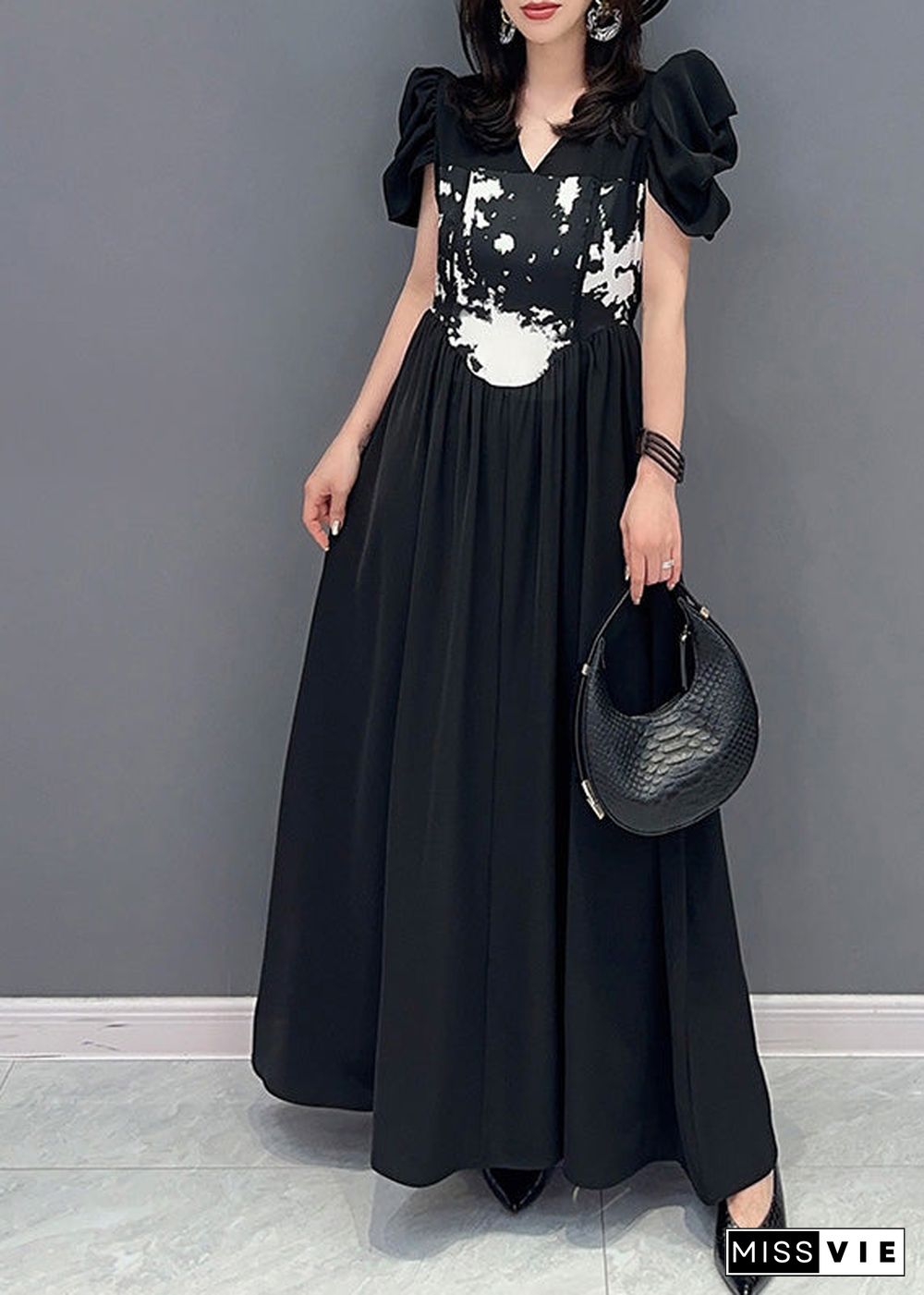 Boutique Black V Neck Print Elastic Waist Maxi Dress Short Sleeve