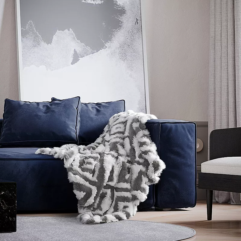 Benicio Knit Throw Luxuriously Soft