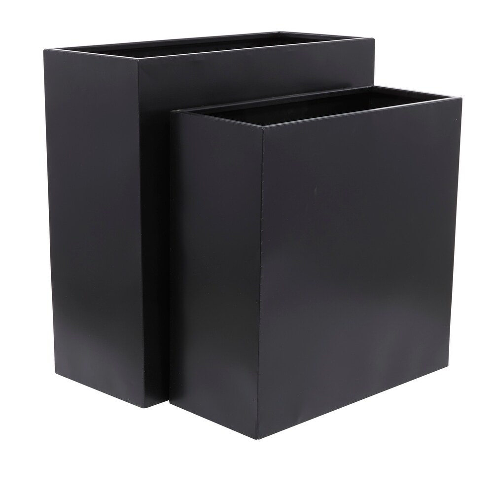 Black or White Metal Modern Planter (Set of 2)   S/2 28\