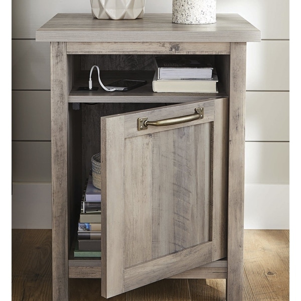 Modern Farmhouse Side Table with USB， Rustic Gray Finish