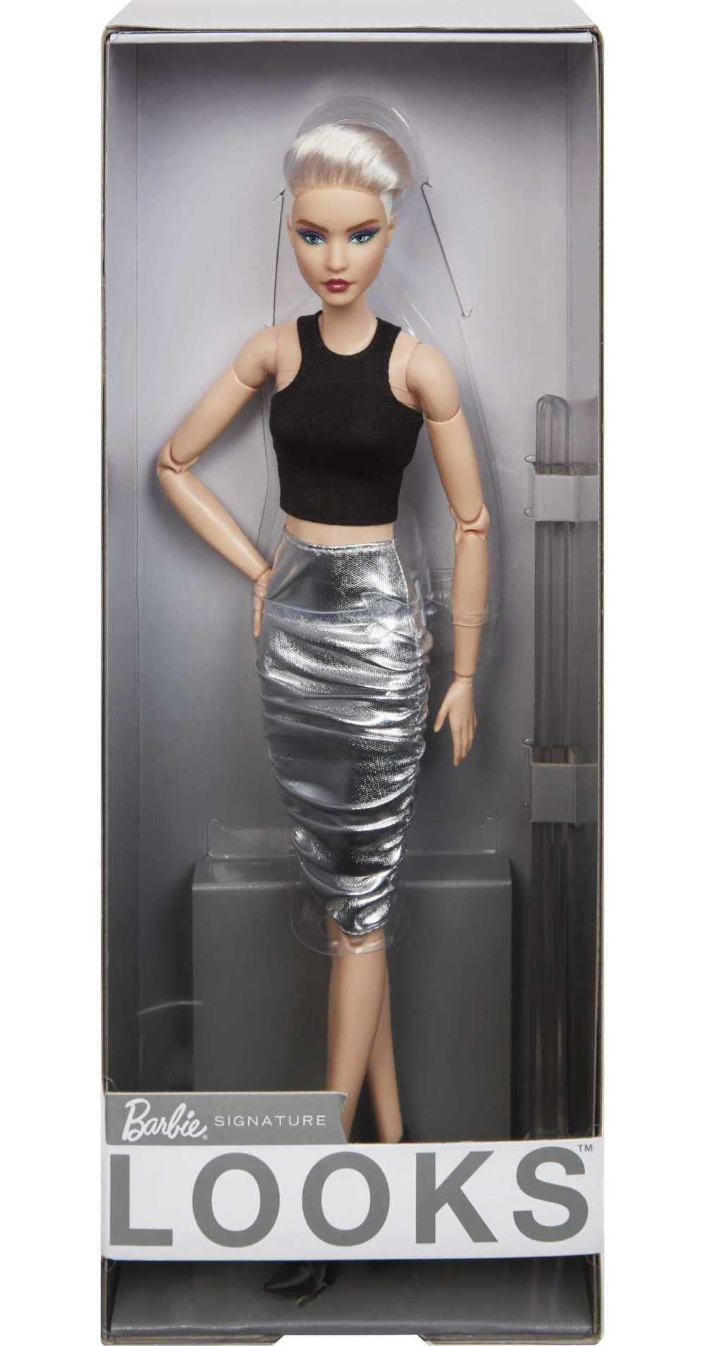 Barbie Signature Fully Posable Barbie Looks Doll (Original, Blonde Pixie Cut)