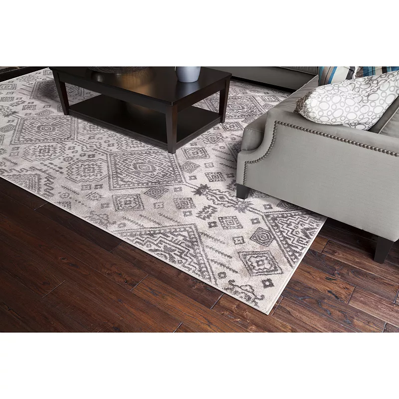 Concord Global Lara Santa Fe Tribal Rug