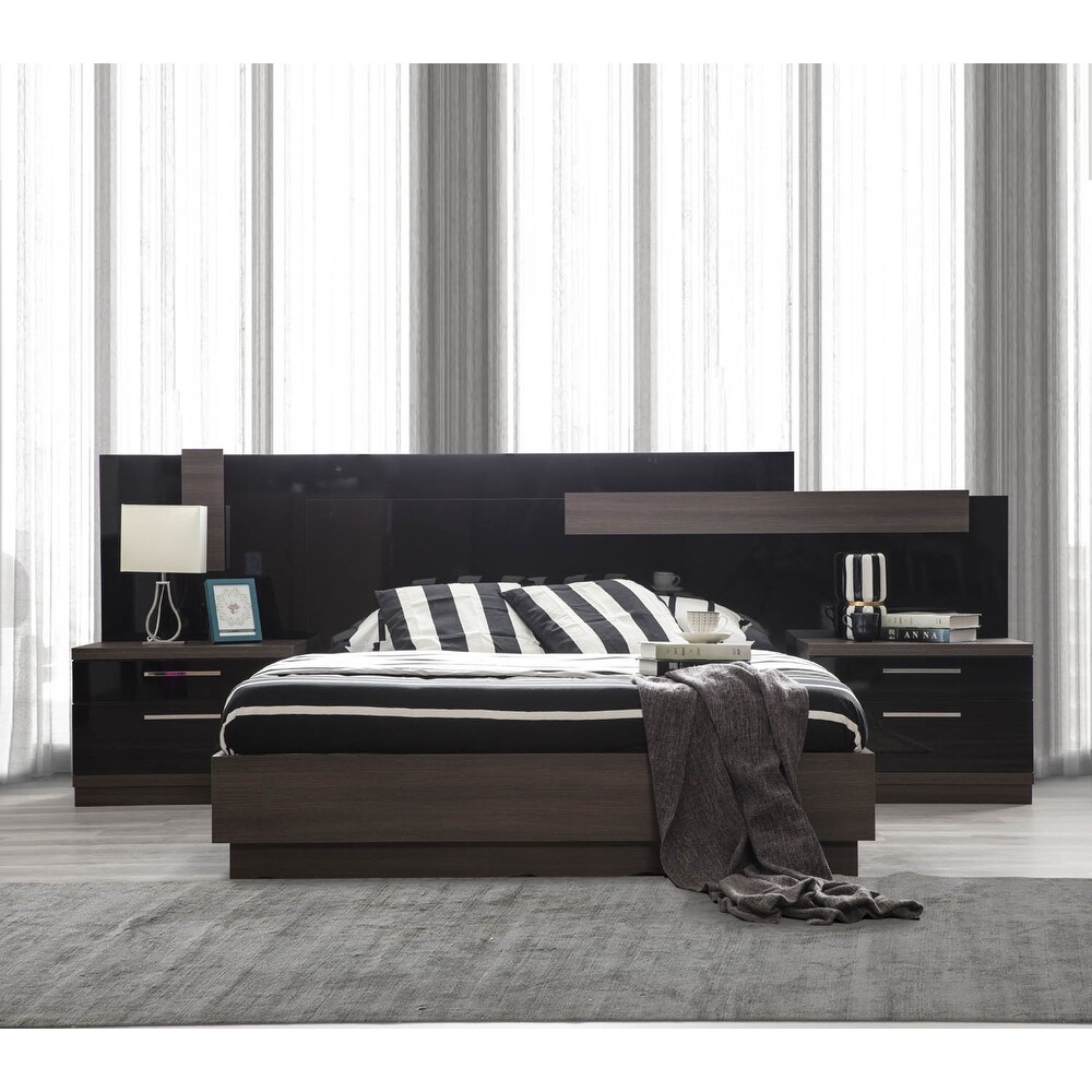 Napoli Bed LED in Gloss Black   Walnut in 2 sizes