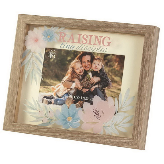 Dicksons FRMWDWG 108 62 Photo Frame Wall Raising T...