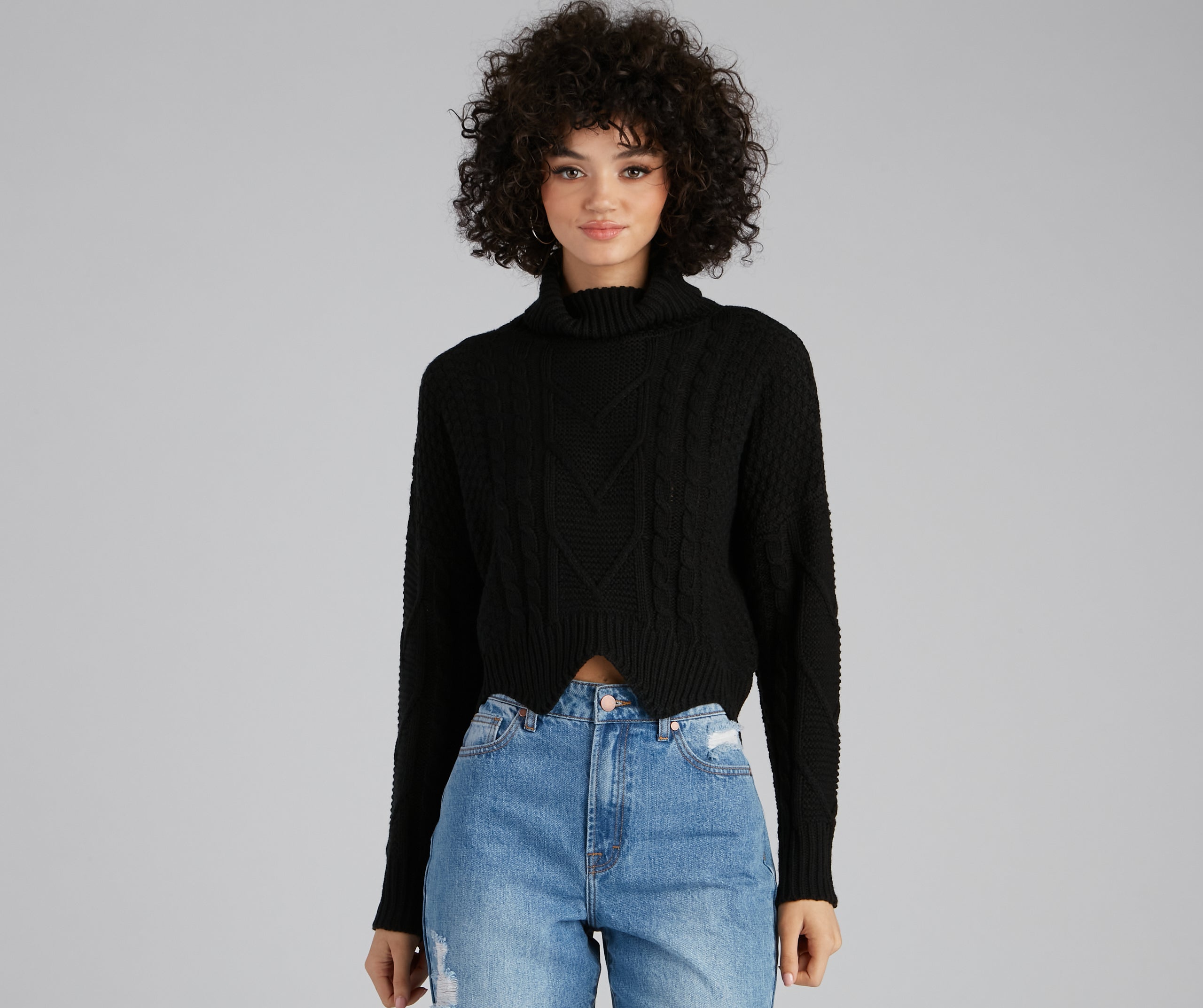 Trendy Staples Scallop Hem Sweater