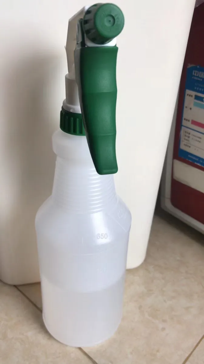 High Quality 500ml 700ml Plastic PET Trigger Spray garden sprayer 28/400