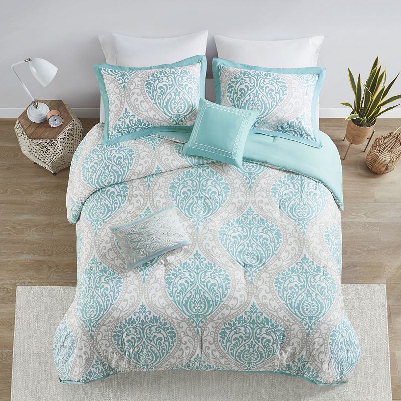 Intelligent Design Lilly Comforter Set with Throw Pillows