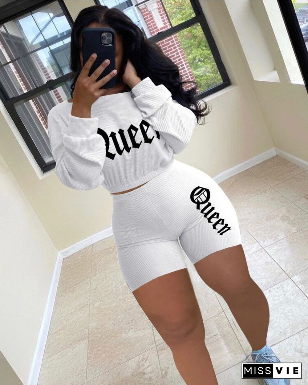 Hot Selling Pit Strip Embroidery Long Sleeve T-shirt Shorts Set