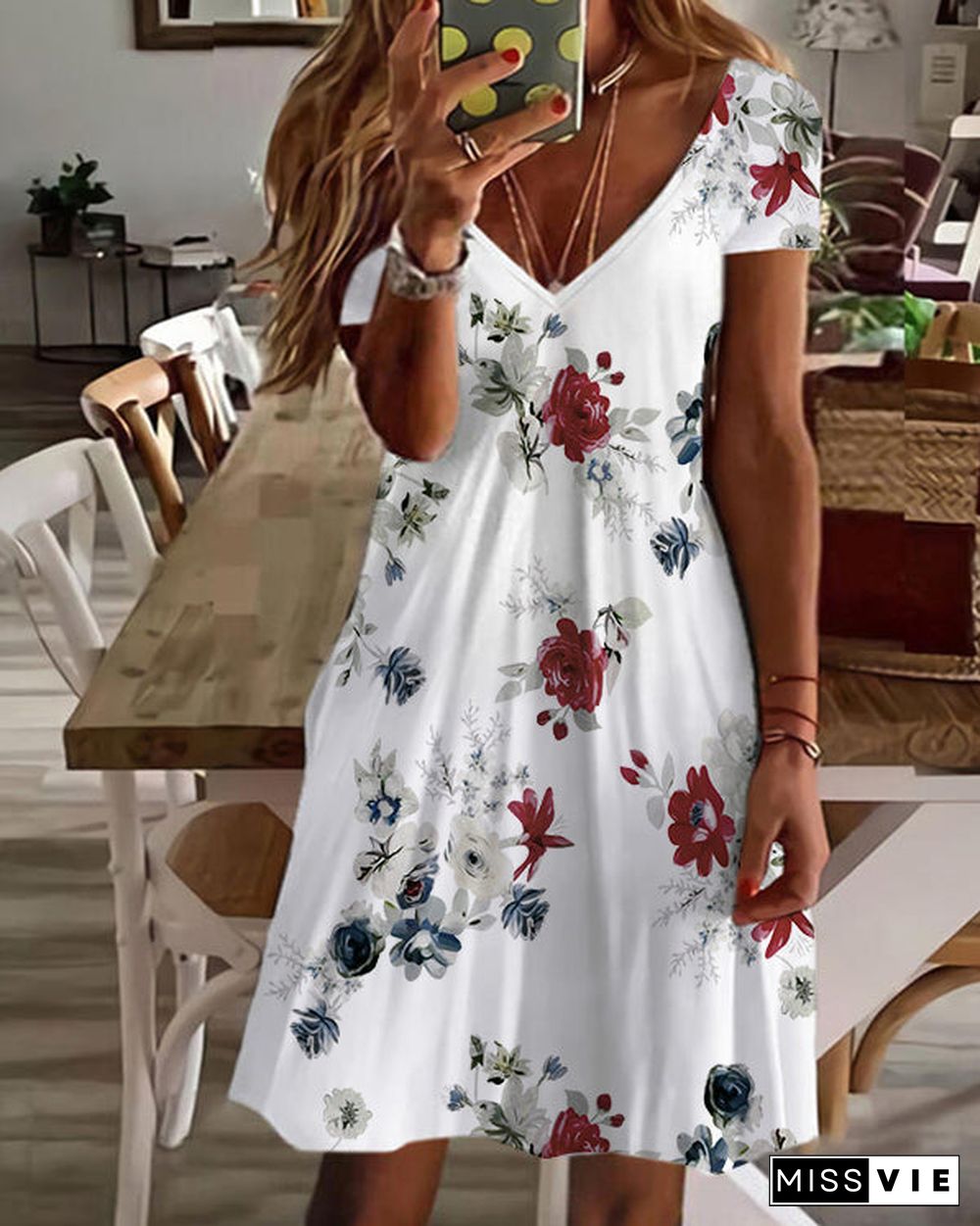 Sexy V-Neck Loose Print Dress