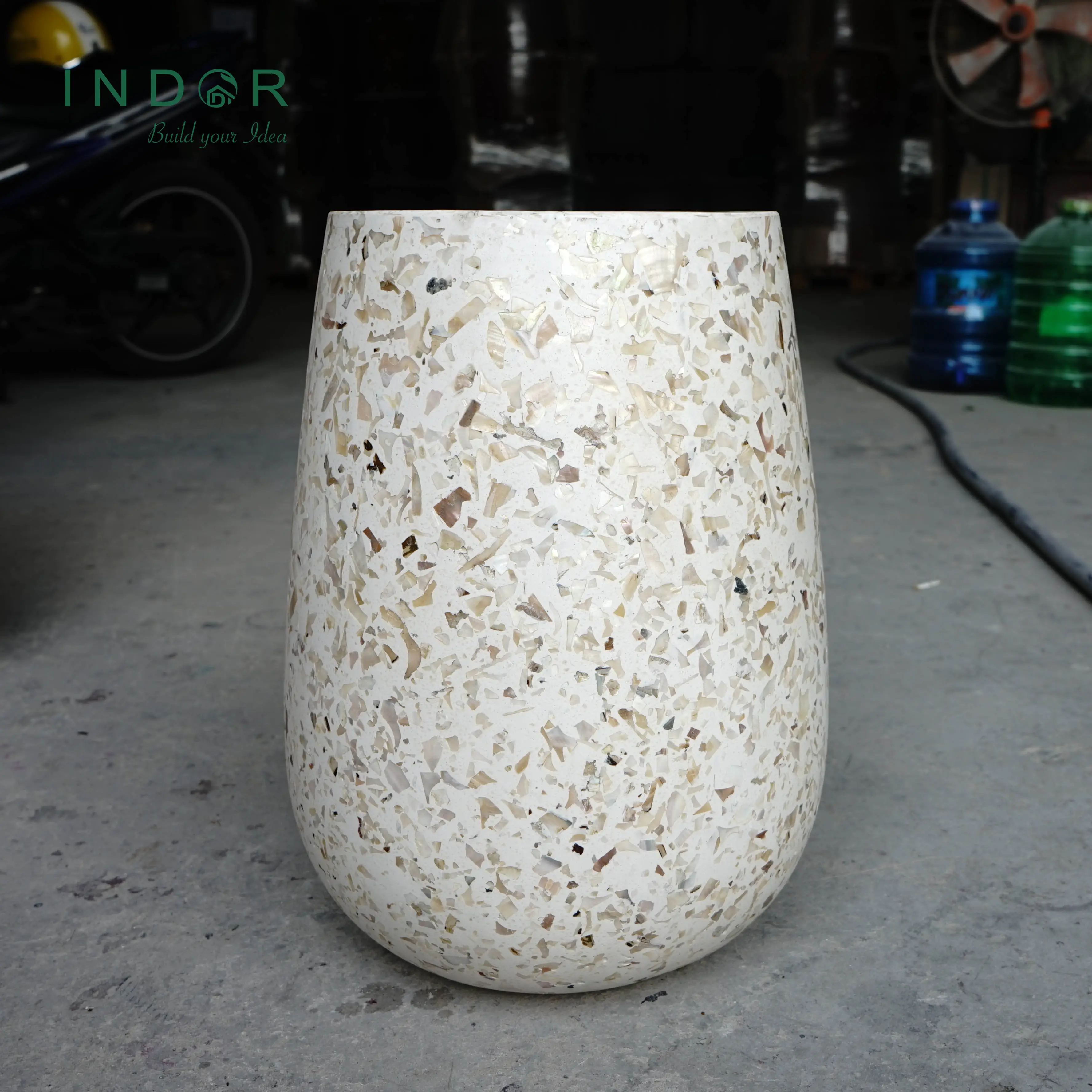 High Quality Flower nursery production pots planters Garden Supplies Home Vietnam Indoor Cream Fiberstone 9kg vase plant pots