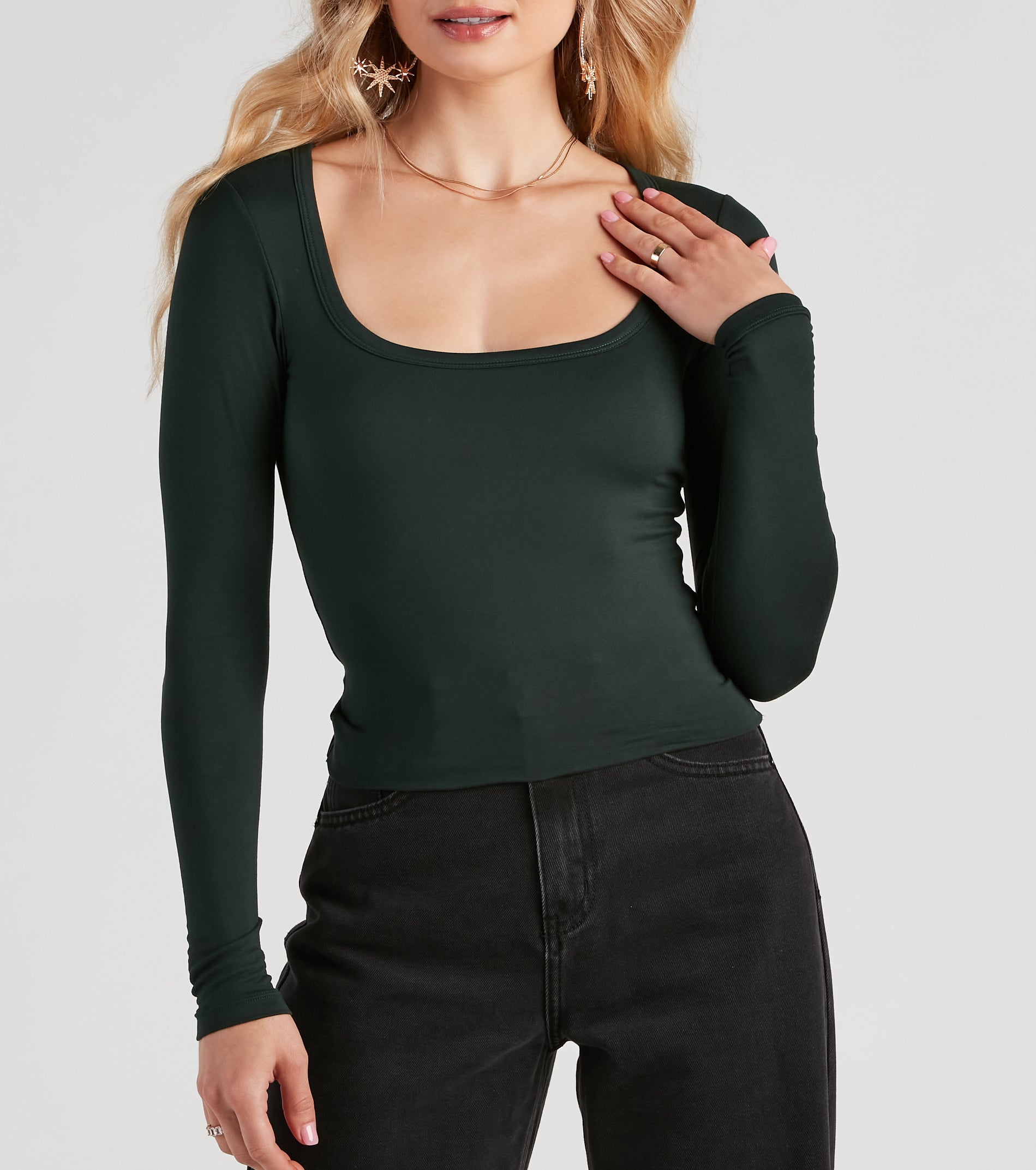 Basic Must-Have Long Sleeve Top