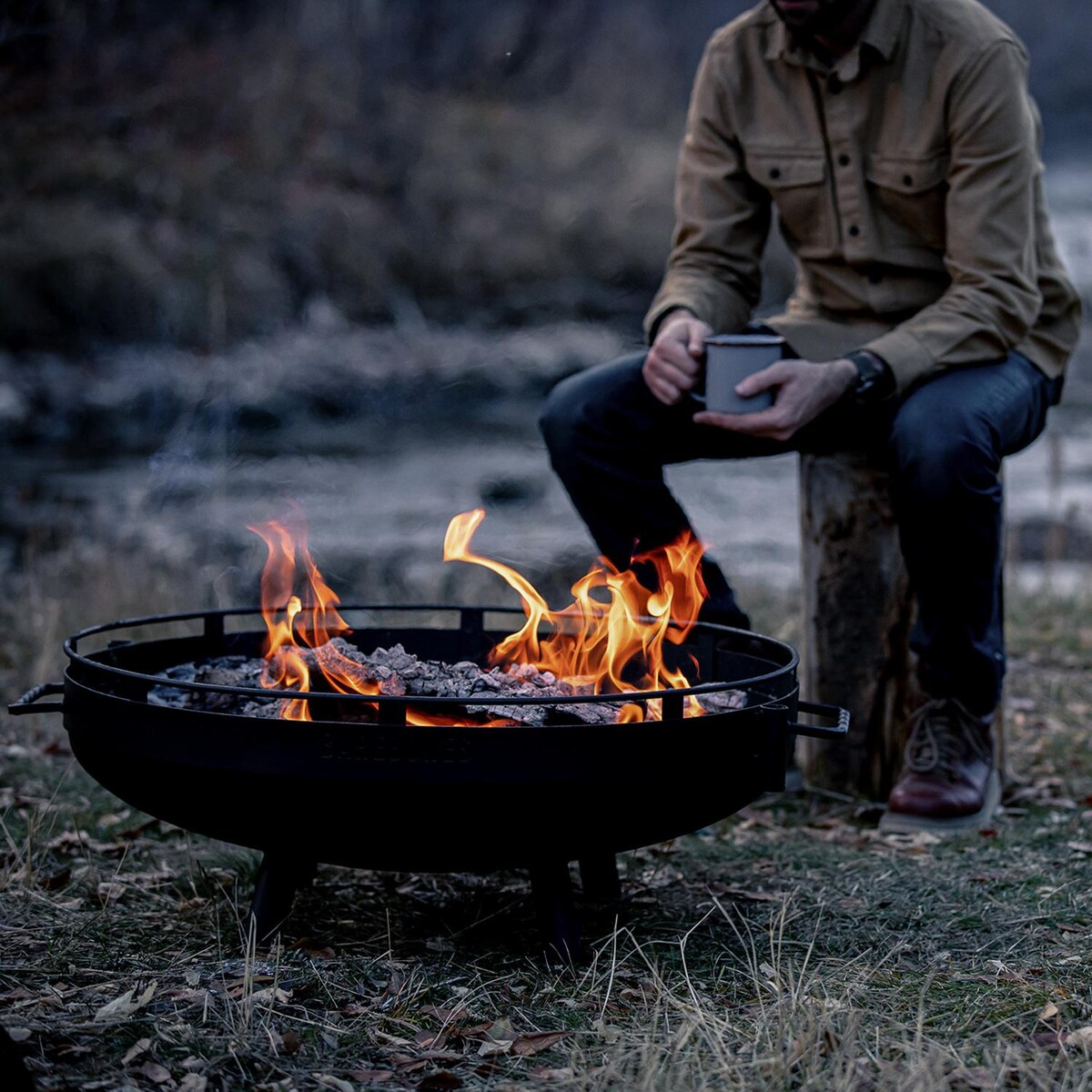 Barebones Living Cowboy 30-Inch Fire Pit Grill w/ Adjustable Grill Grate