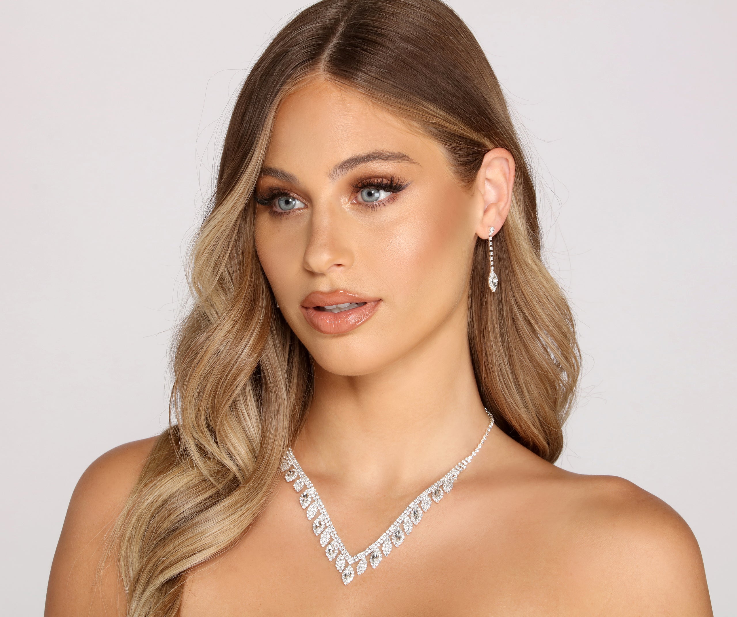 So Adored Rhinestone Collar And Duster Earrings Set