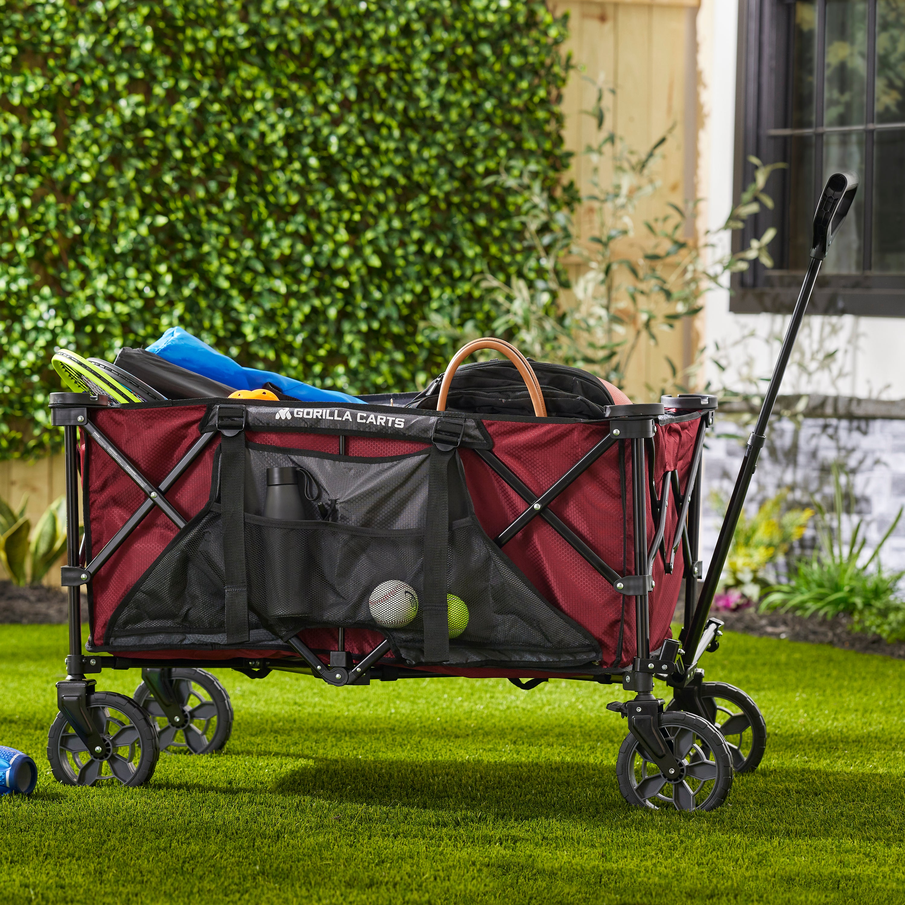 Gorilla Carts 7 Cubic Feet Foldable Utility Beach Wagon w/ Oversized Bed, Red