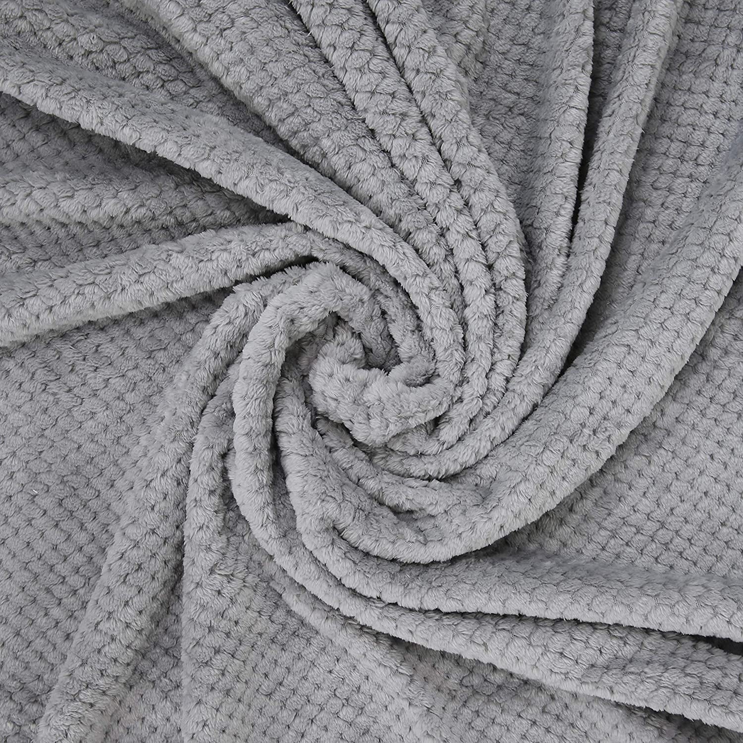 Exclusivo Mezcla Waffle Textured Soft Fleece Blanket， Large Throw Blanket(Light Grey， 50 x 70 inches)- Cozy， Warm and Lightweight