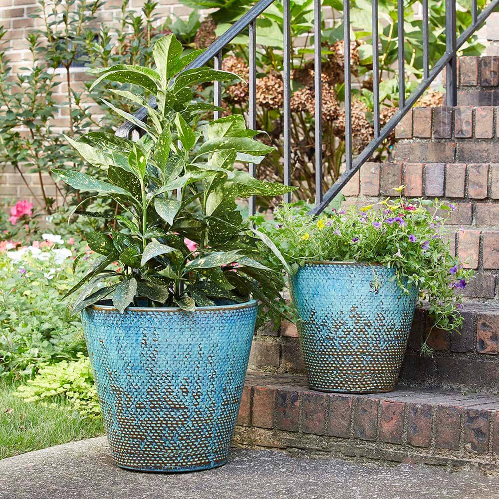 Southern Patio Peyton 14.6 in. x 13.4 in. Blue Patina Ceramic Pot CRM-057765