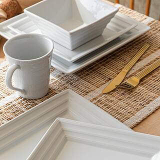 Over and Back 32-Piece White Porcelain Dinnerware Set (Service for 8) 933938