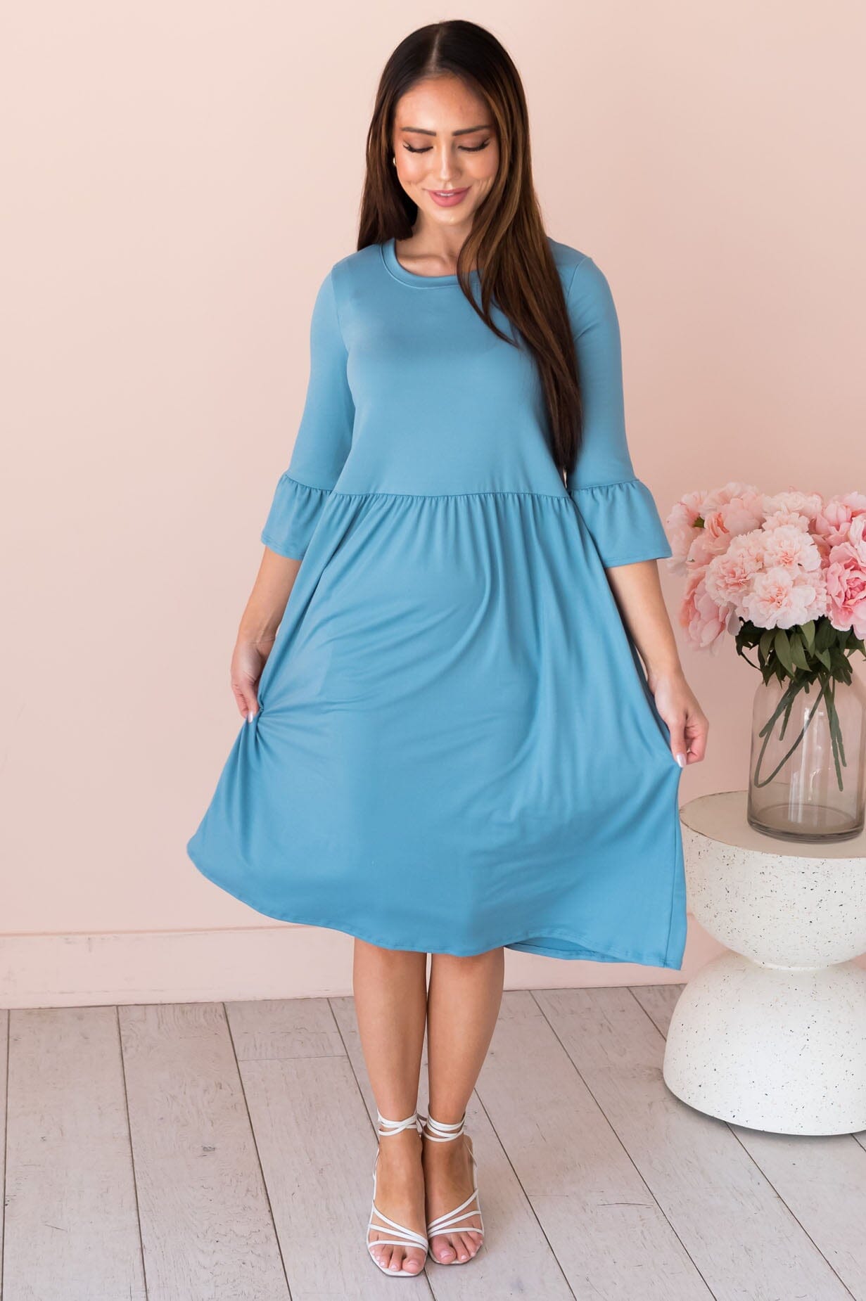 Zadie gray steel blue trumpet sleeves round neck dress