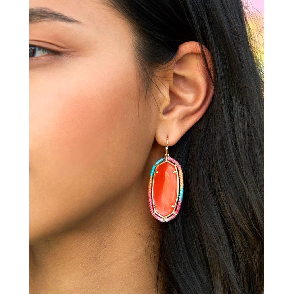 Kendra Scott  Threaded Elle Gold Drop Earrings In Coral Illusion